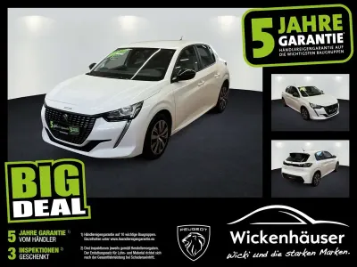 Gebraucht Peugeot 208 Active 101 PS (74 kW) 2023 Weiß Kleinwagen