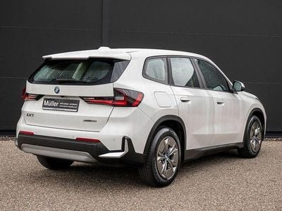 Gebraucht BMW iX1 Performance 230 kW (313 PS) 2023 Alpinweiss SUV