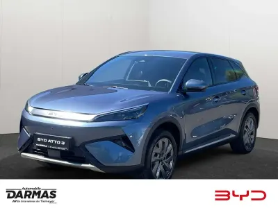 Second-hand BYD Atto 3 Design 230 kW (313 CP) 2026 Albastru SUV
