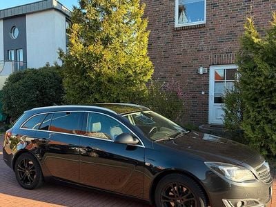 Gebraucht Opel Insignia 163 PS (119 kW) 2013 Schwarz Kombi