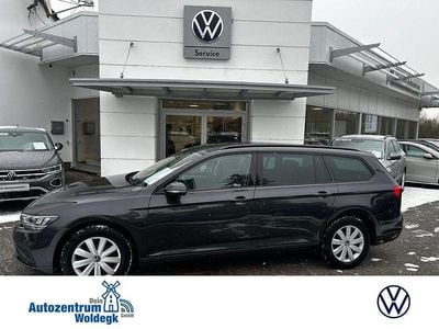 Gebraucht VW Passat Basis 150 PS (110 kW) 2021 Mangangrau metallic (metallic) Kombi