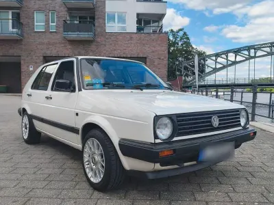 Gebraucht VW Golf III 90 PS (66 kW) 1991 Weiß Kleinwagen