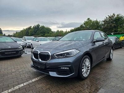 Gebraucht BMW 118 Sport Line 136 PS (100 kW) 2021 Grau Kleinwagen