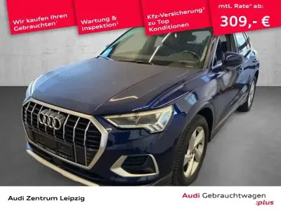 Gebraucht Audi Q3 Ambiente 150 PS (110 kW) 2022 Navarrablau metallic SUV