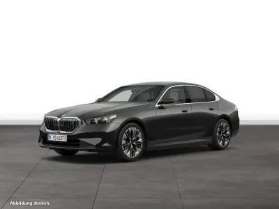 Gebraucht BMW i5 289 kW (394 PS) 2025 Sophistograu brillanteffekt metallic Limousine