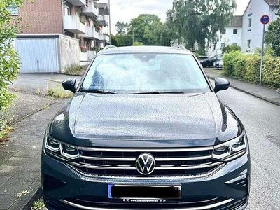 Gebraucht 2021 VW Tiguan SUV | 32.490 € (Etwas zu teuer)