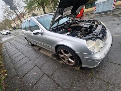 Gebraucht Mercedes C180 143 PS (105 kW) 2004 Silber Kombi