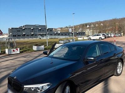 Gebraucht BMW 520 190 PS (139 kW) 2017 Blau Limousine