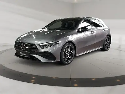 Gebraucht Mercedes A180 136 PS (100 kW) 2024 Grau metalliclack mountaingrau Kleinwagen