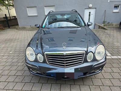 Mercedes E320