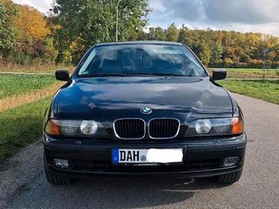 BMW 528