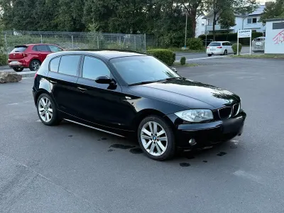 Gebraucht BMW 116 116 PS (85 kW) 2006 Schwarz Kleinwagen
