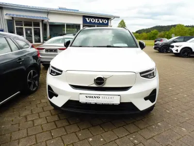 Gebraucht Volvo XC40 Plus 300 kW (408 PS) 2023 Weiß SUV