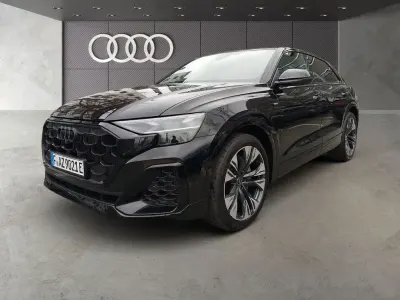 Używany Audi Q8 Sport 394 KM (289 kW) 2026 Czarny SUV