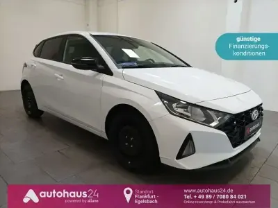 Usata Hyundai i20 GO! 101 CV (74 kW) 2023 Bianco Utilitaria