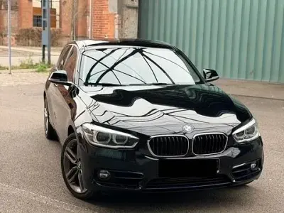 Gebraucht BMW 118 Sport Line 150 PS (110 kW) 2019 Schwarz Limousine
