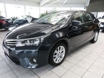 Gebraucht Toyota Corolla Life+ 132 PS (97 kW) 2015 Grau Limousine