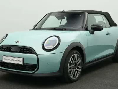Usata Mini Cooper Cabriolet Classic 163 CV (119 kW) 2025 Verde Cabrio