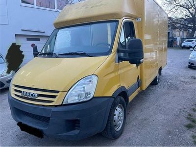 Gebraucht Iveco Daily 106 PS (77 kW) 2009 Gelb
