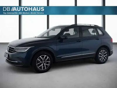 Gebraucht VW Tiguan Life 150 PS (110 kW) 2024 Blau SUV