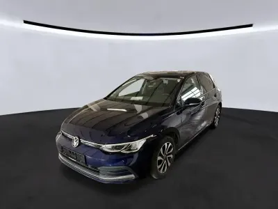 Gebraucht VW Golf VIII Active 150 PS (110 kW) 2022 Blau Limousine