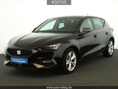Second-hand Seat Leon FR 204 CP (150 kW) 2023 Negru Berlinǎ
