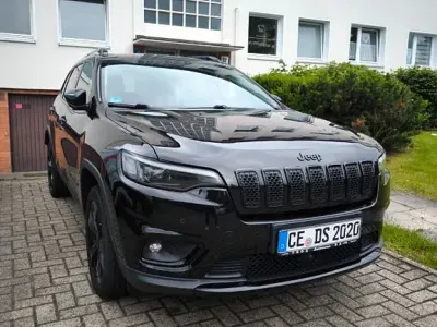 Gebraucht Jeep Cherokee 194 PS (142 kW) 2020 Schwarz SUV
