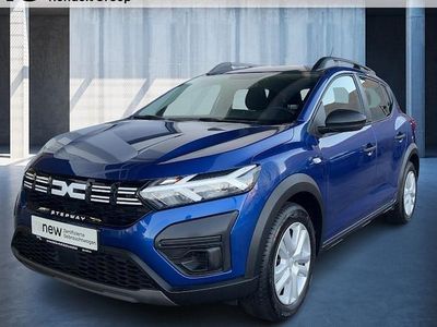 Gebraucht Dacia Sandero Essentiel 101 PS (74 kW) 2024 Blau Limousine