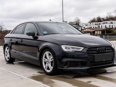 Gebraucht Audi A3 Sport 116 PS (85 kW) 2017 Schwarz Limousine