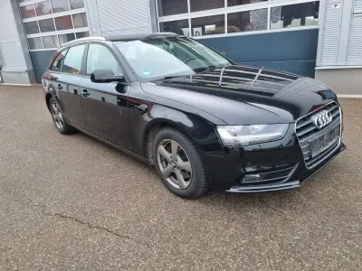 Używany Audi A4 Attraction 150 KM (110 kW) 2015 Czarny Kombi