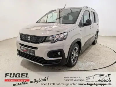 Gebraucht Peugeot Rifter Allure 110 PS (80 kW) 2019 Lackierung sable/typ aussenverkleidung metalliclackierung Van / Kleinbus