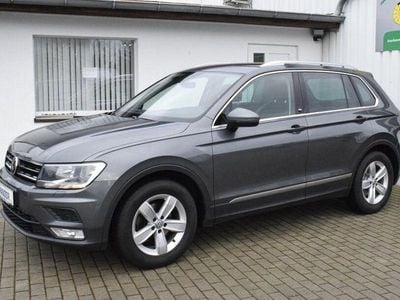 Grau Gebraucht 2017 VW Tiguan Sound SUV | 14.490 € (Superpreis)