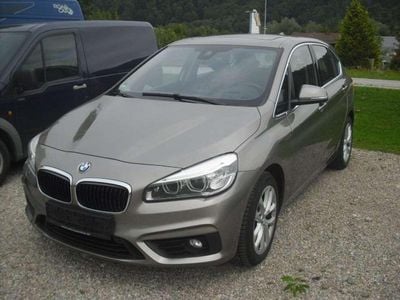BMW 220