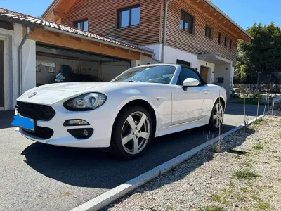 Gebraucht Fiat 124 Spider Lusso 140 PS (102 kW) 2017 Weiß Cabrio
