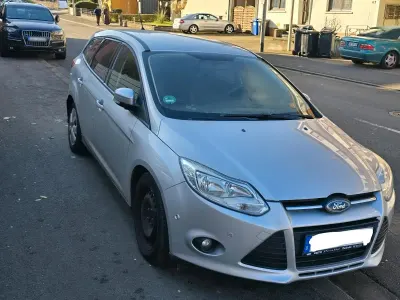 Gebraucht Ford Focus 150 PS (110 kW) 2011 Silber Kombi