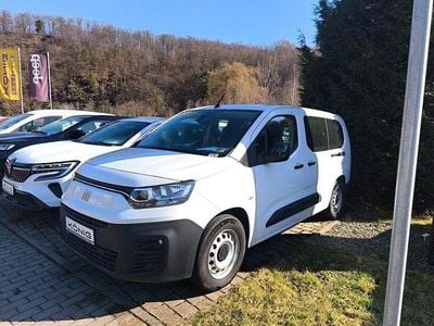 Gebraucht Fiat e-Doblò 100 kW (136 PS) 2022 Weiss Van / Kleinbus