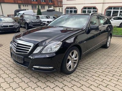 Gebraucht Mercedes E200 136 PS (100 kW) 2012 Schwarz Kombi