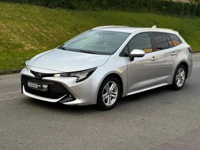 Gebraucht Toyota Corolla Business Edition 98 PS (72 kW) 2022 Silber Kombi