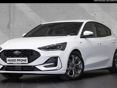 Gebraucht Ford Focus ST-Line X 155 PS (114 kW) 2024 Weiß Limousine