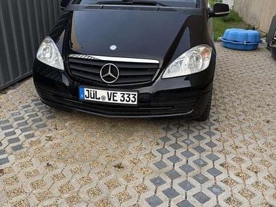 Usata Mercedes A160 95 CV (69 kW) 2009 Nero Utilitaria