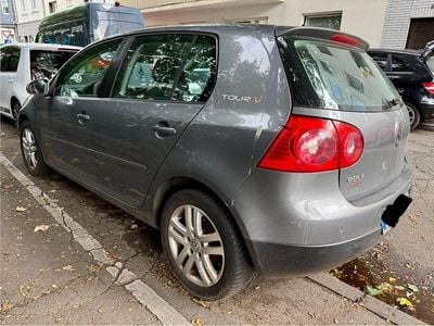 VW Golf V