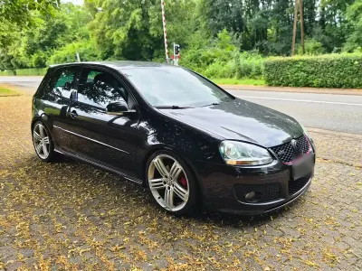 Gebraucht VW Golf V Edition 230 PS (169 kW) 2007 Schwarz Kleinwagen