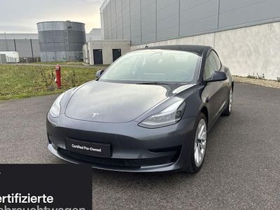 Silber Gebraucht 2021 Tesla Model 3 Standard Range Limousine | 28.400 € (Fairer Preis)