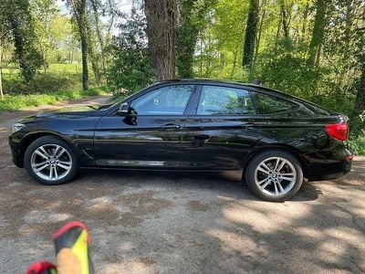 Second-hand BMW 320 Gran Turismo Sport Line 190 CP (139 kW) 2018 Negru Berlinǎ