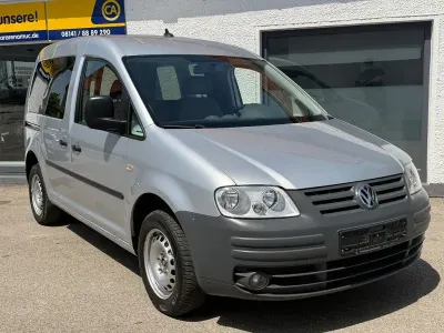 Gebraucht VW Caddy 109 PS (80 kW) 2010 Silber Van / Kleinbus