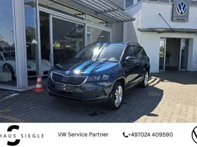 Gebraucht Skoda Karoq Style 150 PS (110 kW) 2022 Lavablau SUV