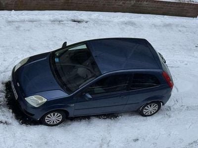 Second-hand Ford Fiesta Futura 60 CP (44 kW) 2005 Hatchback