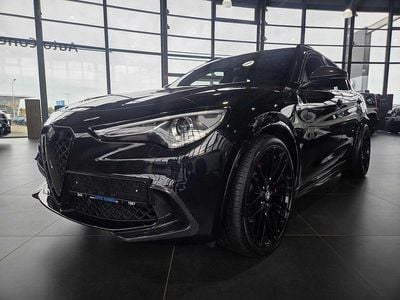 Gebraucht Alfa Romeo Stelvio Quadrifoglio 510 PS (375 kW) 2021 Nero vulcano, metallic SUV