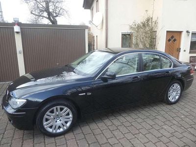 Gebraucht BMW 740 306 PS (225 kW) 2006 Schwarz Limousine