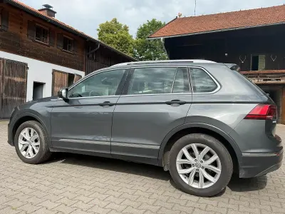 Gebraucht VW Tiguan Highline 190 PS (139 kW) 2017 Grau SUV